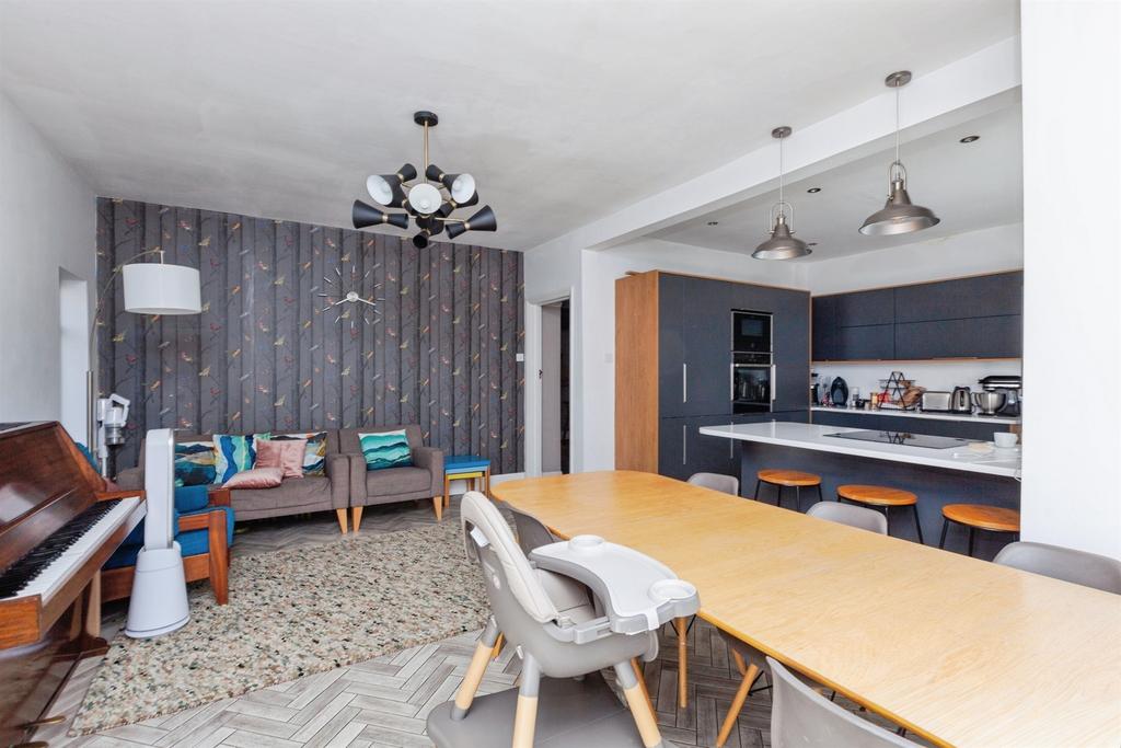House in Leicester, City of Leicester - View 4