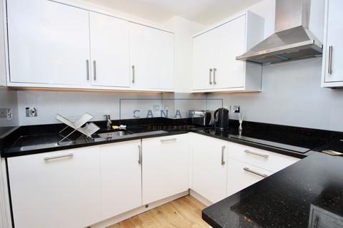3 bedroom terraced house for sale, Callard Close, Little Venice, London, W2