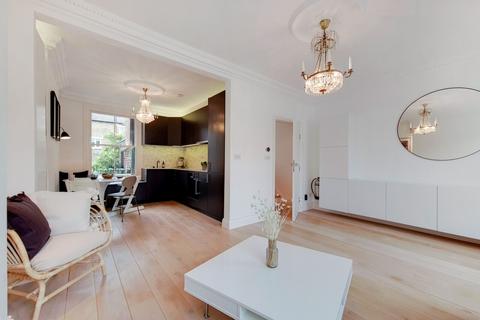 2 bedroom flat to rent, Fremont Street, London Fields, London, E9