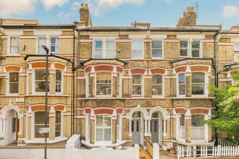 Sandmere Road, London SW4