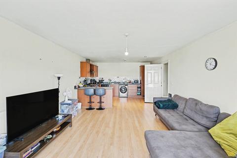 2 bedroom flat for sale, Wilks Walk, Grange Park, Northampton