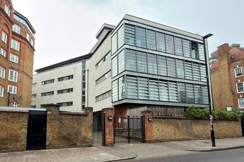 Apartment 9 Block D, 32 Hornsey Road, Islington, London, N7 7AT