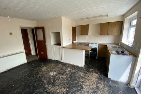 2 bedroom flat for sale, Winton Road, Petersfield, Hampshire