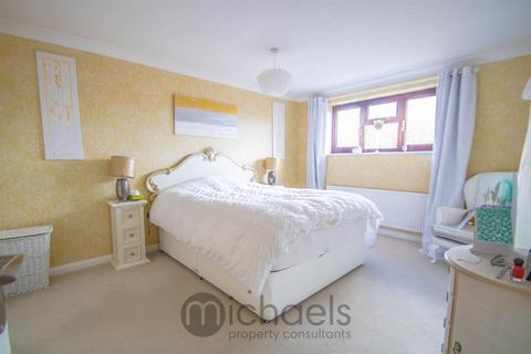 4 bedroom detached house to rent, Chanterelle, Highwoods, Colchester