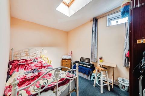2 bedroom apartment for sale, Salisbury Street, Swindon