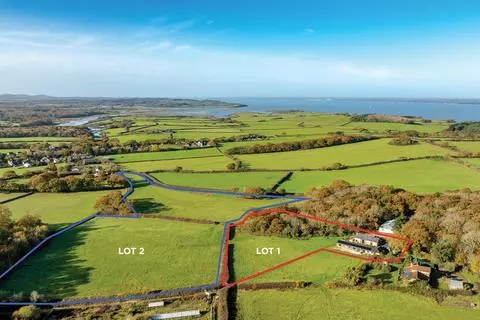 Land for sale, Porchfield