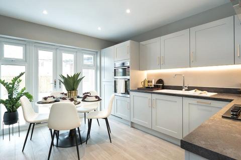 3 bedroom semi-detached house for sale, Winchester Road, Beggarwood, Basingstoke