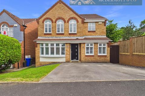 4 bedroom detached house for sale, Crowswood Drive, Stalybridge