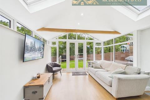 4 bedroom detached house for sale, Crowswood Drive, Stalybridge