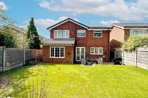 4 bedroom detached house for sale, Kettleshulme Way, Poynton, SK12