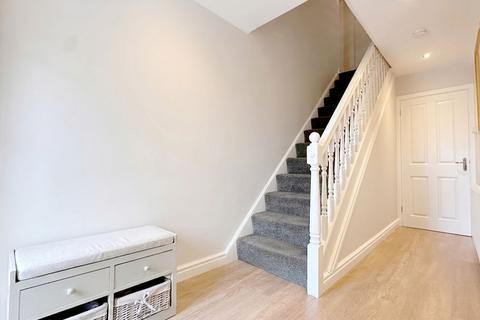 4 bedroom detached house for sale, Kettleshulme Way, Poynton, SK12