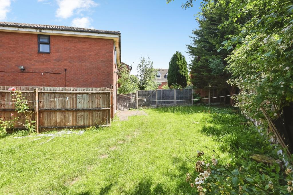 House in Birmingham, West Midlands - View 4