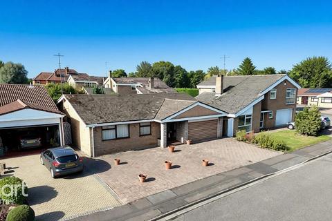 3 bedroom bungalow for sale, Sylvan Drive, Coventry