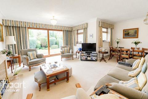 3 bedroom bungalow for sale, Sylvan Drive, Coventry