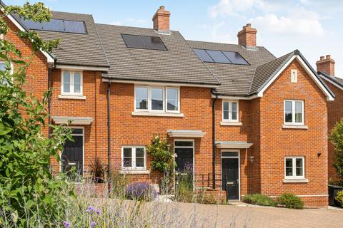 2 bedroom terraced house for sale, Highwood Avenue, Eastleigh, Hampshire, SO50