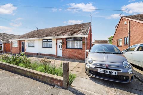 2 bedroom semi-detached bungalow for sale, Sandra Drive, Newton-Le-Willows, WA12