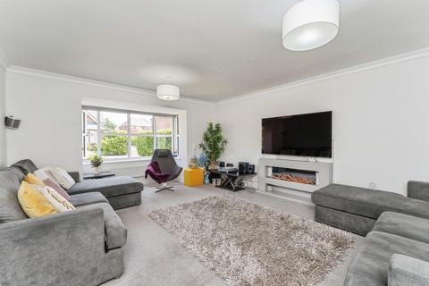 4 bedroom detached house for sale, Ffordd Brenig, St Asaph LL17