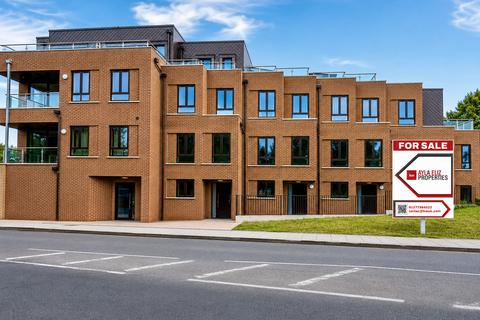 4 bedroom townhouse for sale, Larkshall Road, London, E4