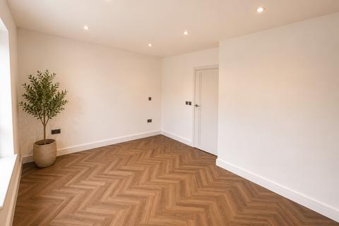 4 bedroom townhouse for sale, Larkshall Road, London, E4