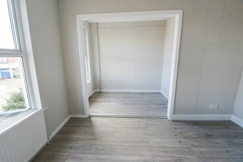 1 bedroom flat for sale, Anlaby Road, Hull, HU3 2SB