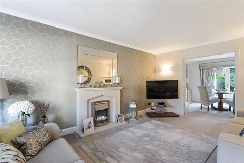 4 bedroom detached house for sale, Crossview Place, Baillieston, Glasgow, G69