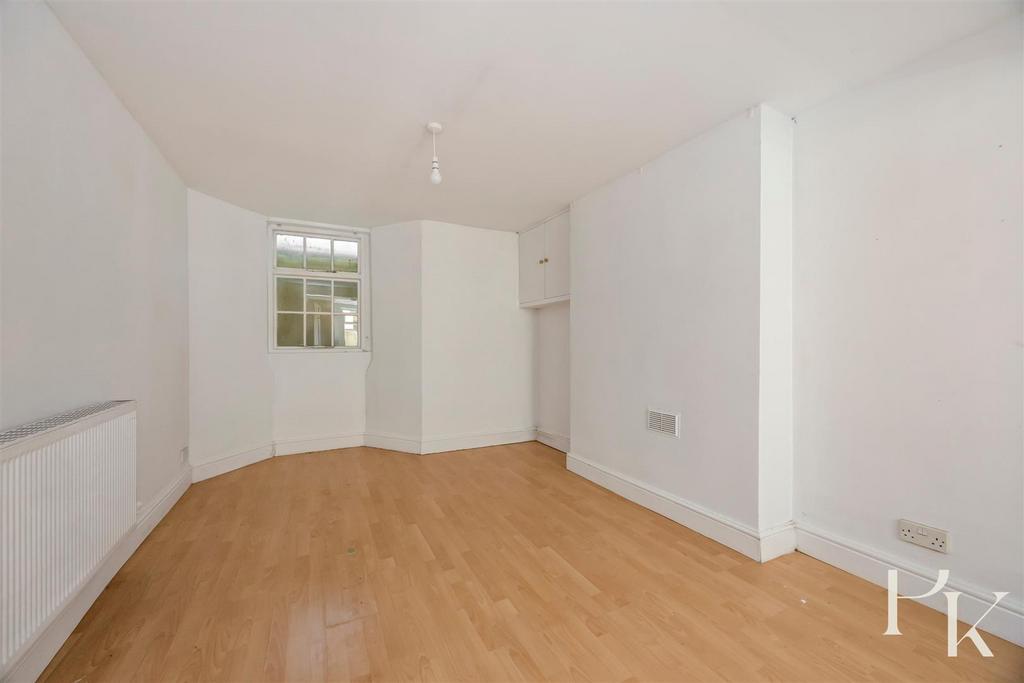 Howard Terrace, Brighton BN1 - View 6