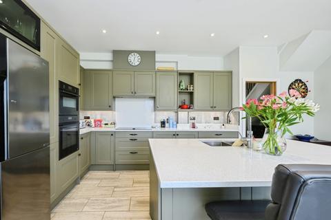5 bedroom semi-detached house for sale, Kingscroft Road, Leatherhead, Surrey, KT22