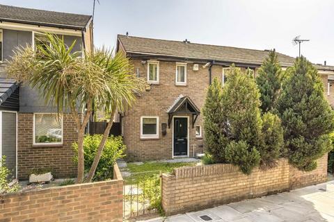 2 bedroom terraced house for sale, Cooks Road, London SE17