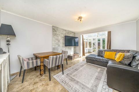 2 bedroom terraced house for sale, Cooks Road, London SE17