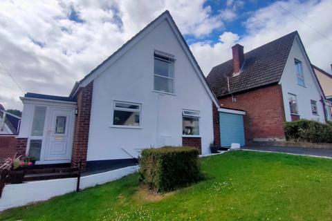 3 bedroom bungalow for sale, Prospect Drive, Wrexham LL11