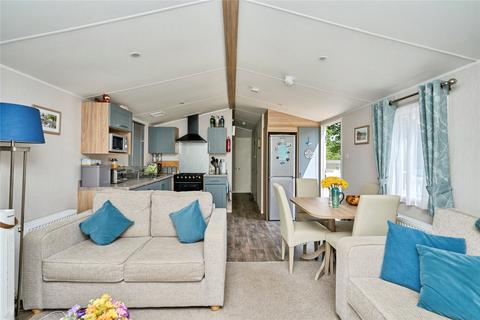 3 bedroom park home for sale, Thorness Lane, Cowes, Isle of Wight, PO31
