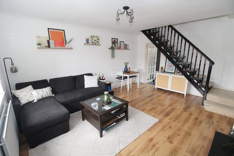 2 bedroom end of terrace house for sale, Dunstable Close, Flitwick