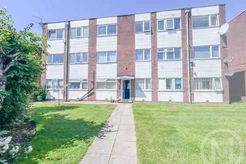 2 bedroom ground floor flat for sale, Newquay Court, Devonshire Road, Blackpool, FY2 0TJ
