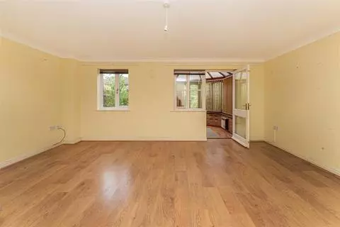 3 bedroom semi-detached house for sale – pohled 3