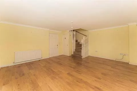 3 bedroom semi-detached house for sale – pohled 4