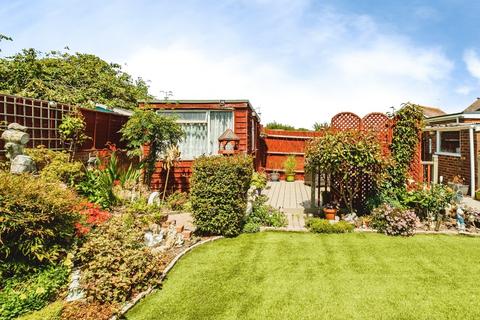 3 bedroom detached bungalow for sale, Seaside Close, Lancing