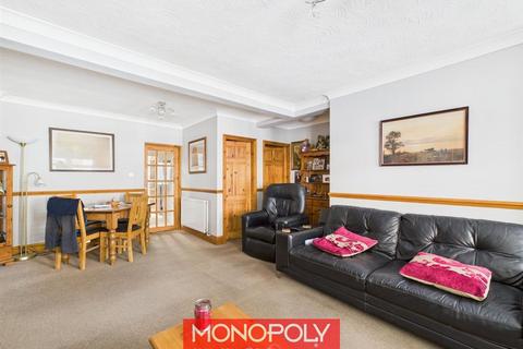 2 bedroom terraced house for sale, Bronwylfa Square, St. Asaph LL17