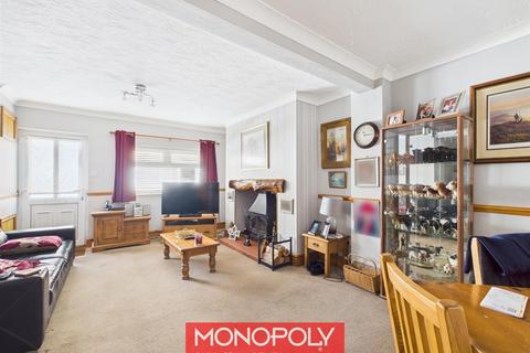 2 bedroom terraced house for sale, Bronwylfa Square, St. Asaph LL17