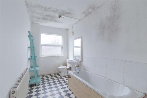 2 bedroom terraced house for sale, Saffron Lane, LEICESTER