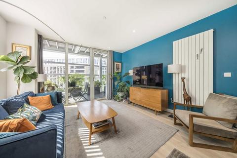 2 bedroom flat for sale, Royal Crest Avenue, London E16