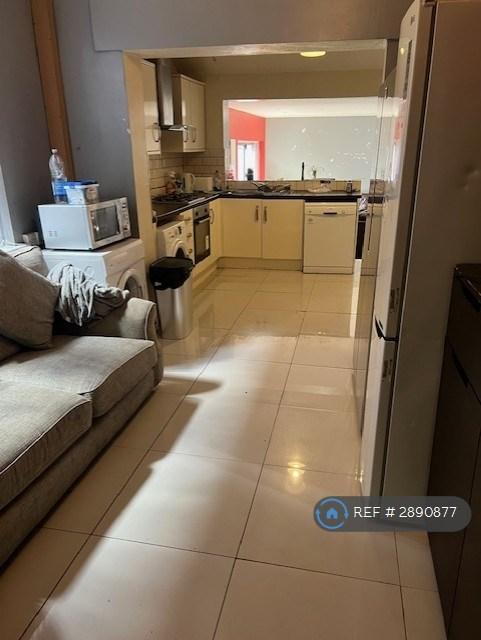 House in Manchester, Greater Manchester - View 4