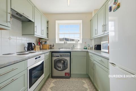 2 bedroom apartment for sale, Queensberry Place, London E12