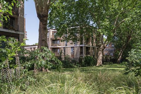 2 bedroom flat for sale, Lansdowne Drive, London Fields, LONDON, E8
