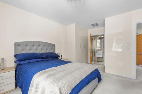 undefined, Hale Road, Aylesbury HP22