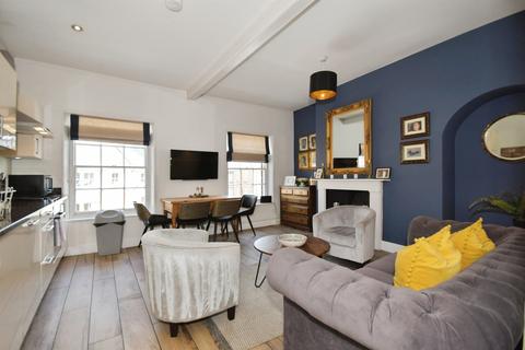 2 bedroom flat for sale, Matlock Street, Bakewell