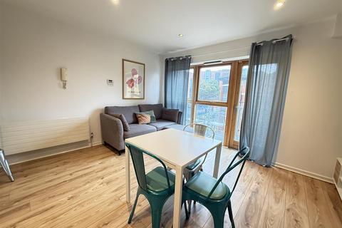 2 bedroom apartment for sale, Alexandra Road, Manchester