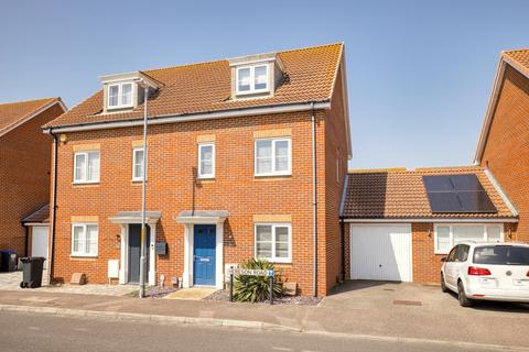 4 bedroom semi-detached house for sale, Hereson Road, Broadstairs, CT10