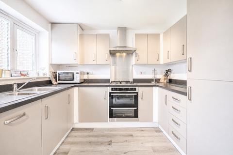 4 bedroom semi-detached house for sale, Hereson Road, Broadstairs, CT10