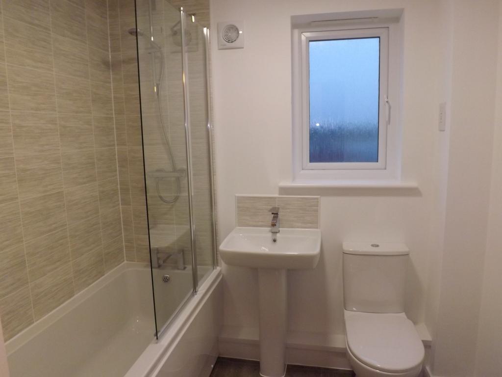 Apartment in Rotherham, Waverley - View 5