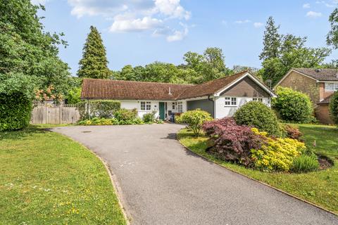 4 bedroom bungalow for sale, The Moorings, Hindhead, Surrey, GU26